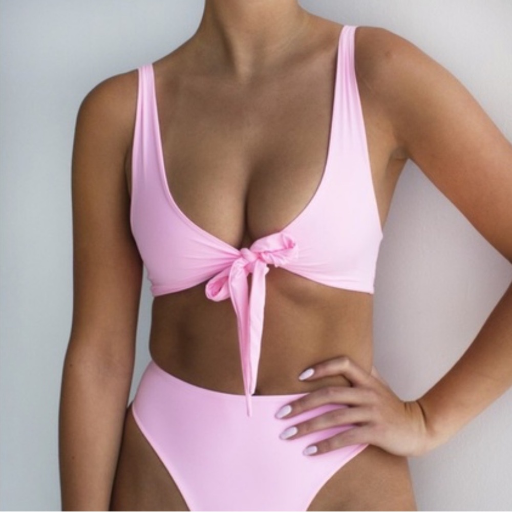 437 Swimwear - The Kenzie Top In Pink